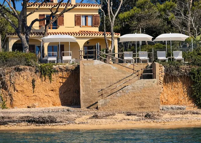 Σπίτι διακοπών Alex On The With Sea View *